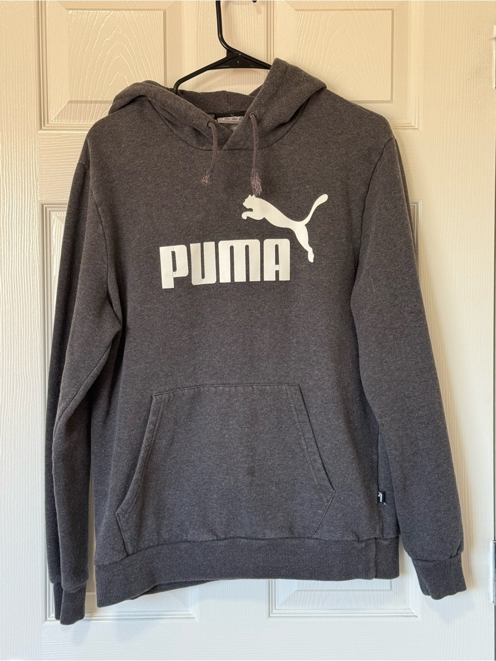 Puma Gray Hoodie Men’s Medium